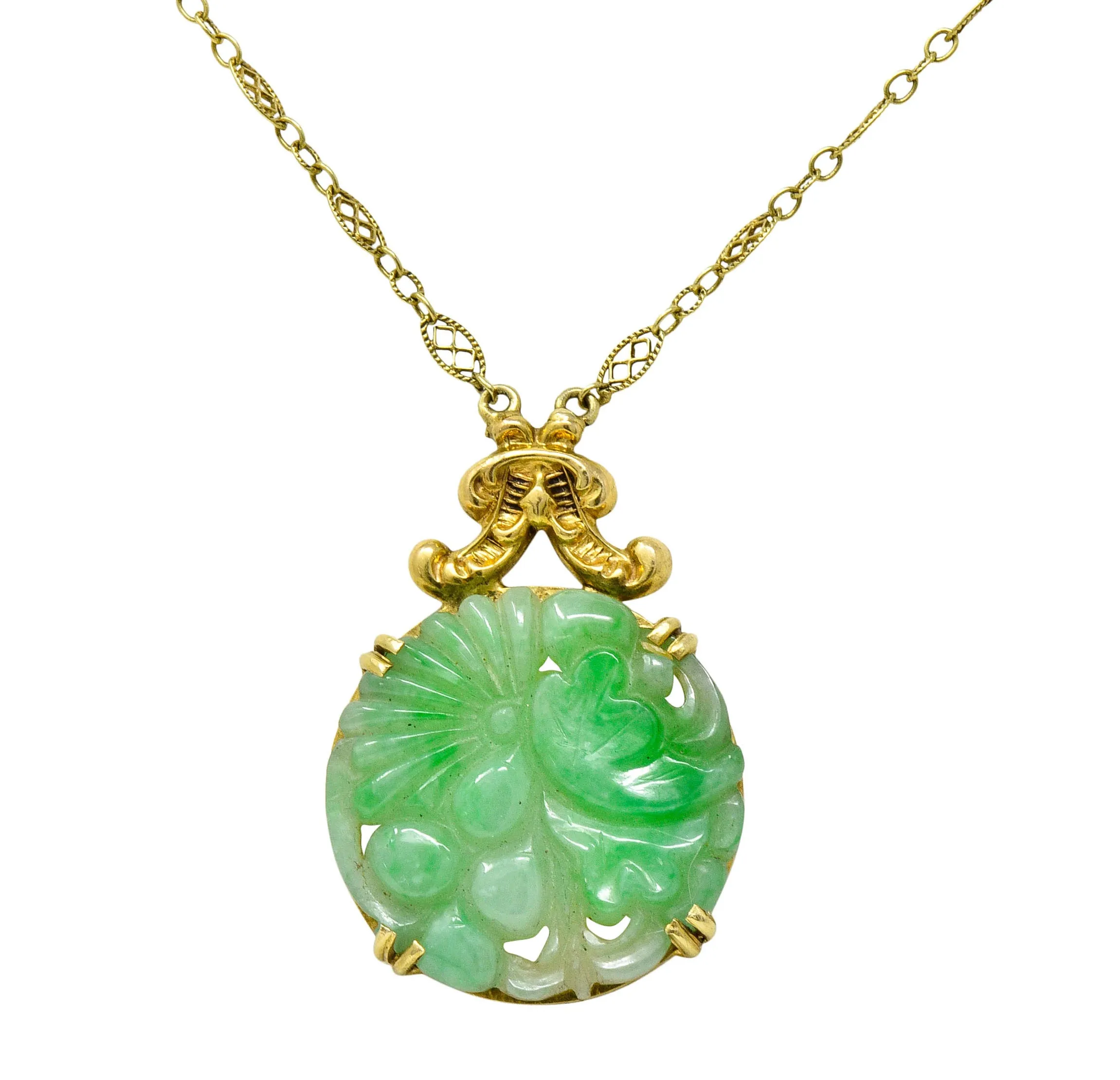 1940's Retro Carved Jade 14 Karat Gold Floral Pendant Necklace