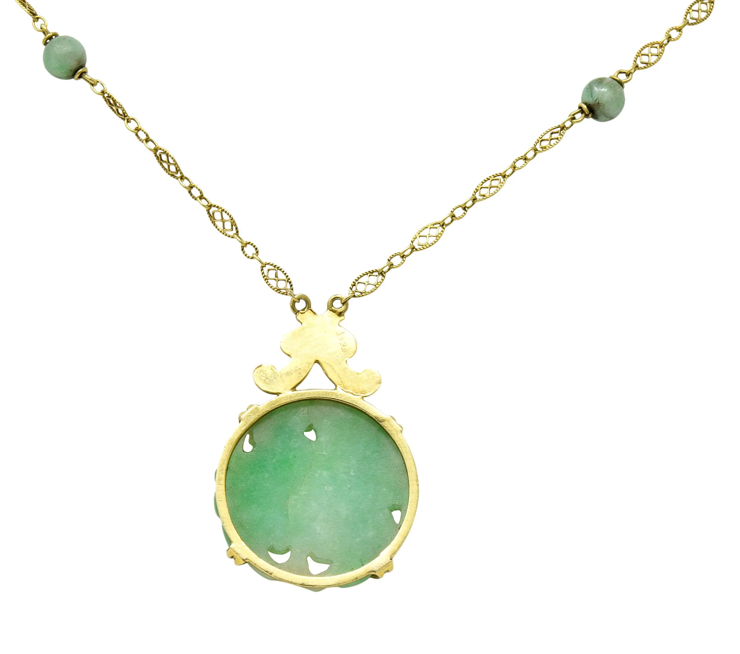 1940's Retro Carved Jade 14 Karat Gold Floral Pendant Necklace