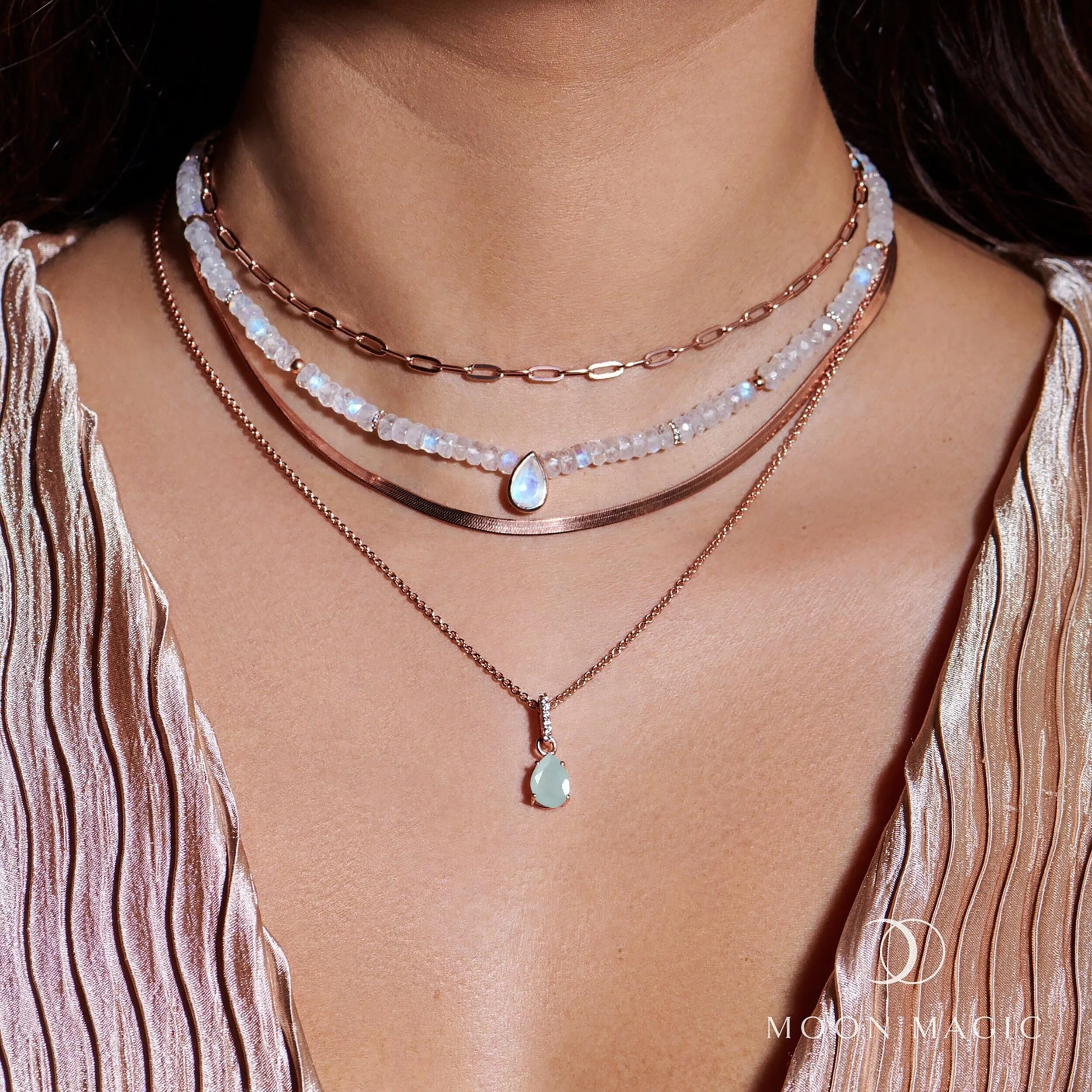 Aquamarine Necklace Sway - March Birthstone