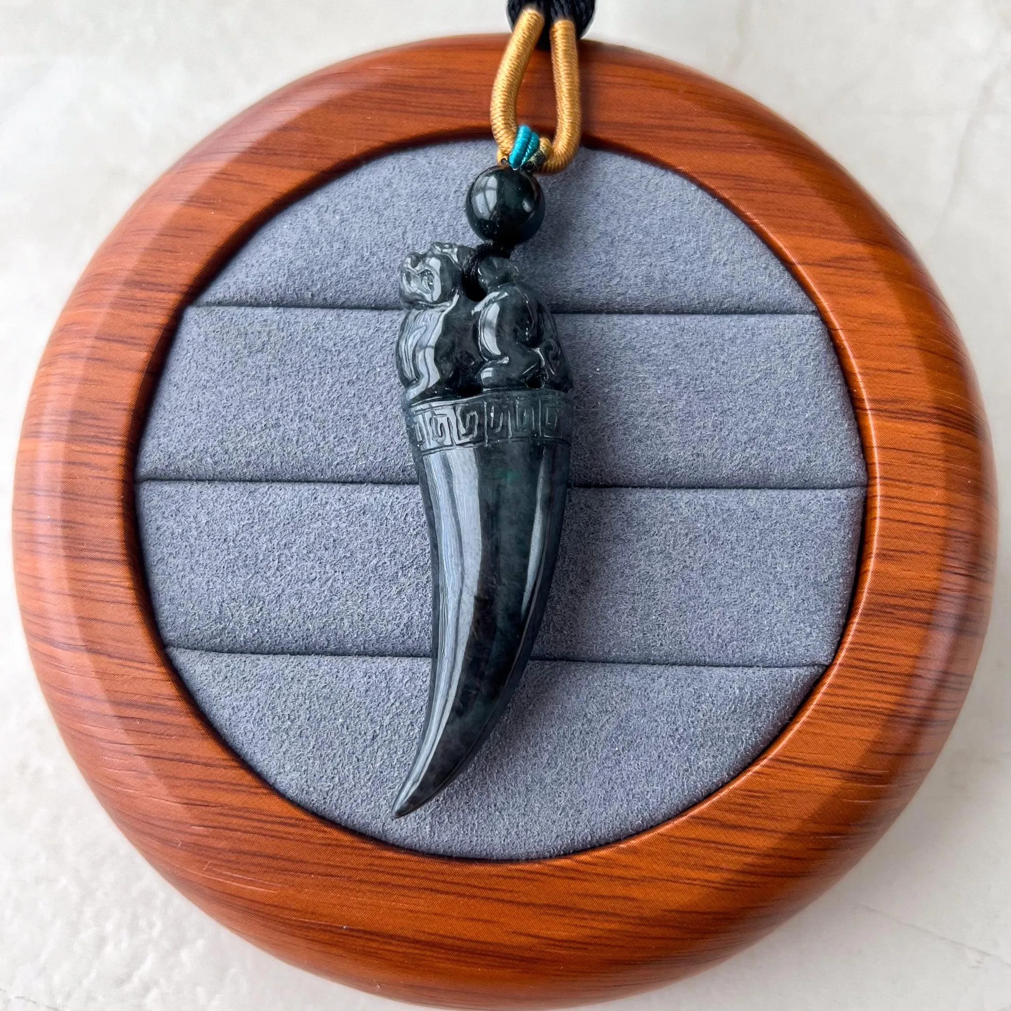 Black Jade Dragon Tooth with Pi Xiu, Black Jadeite Jade Hand Carved Pendant, Pixiu, 貔貅, WMC-0323-0001228