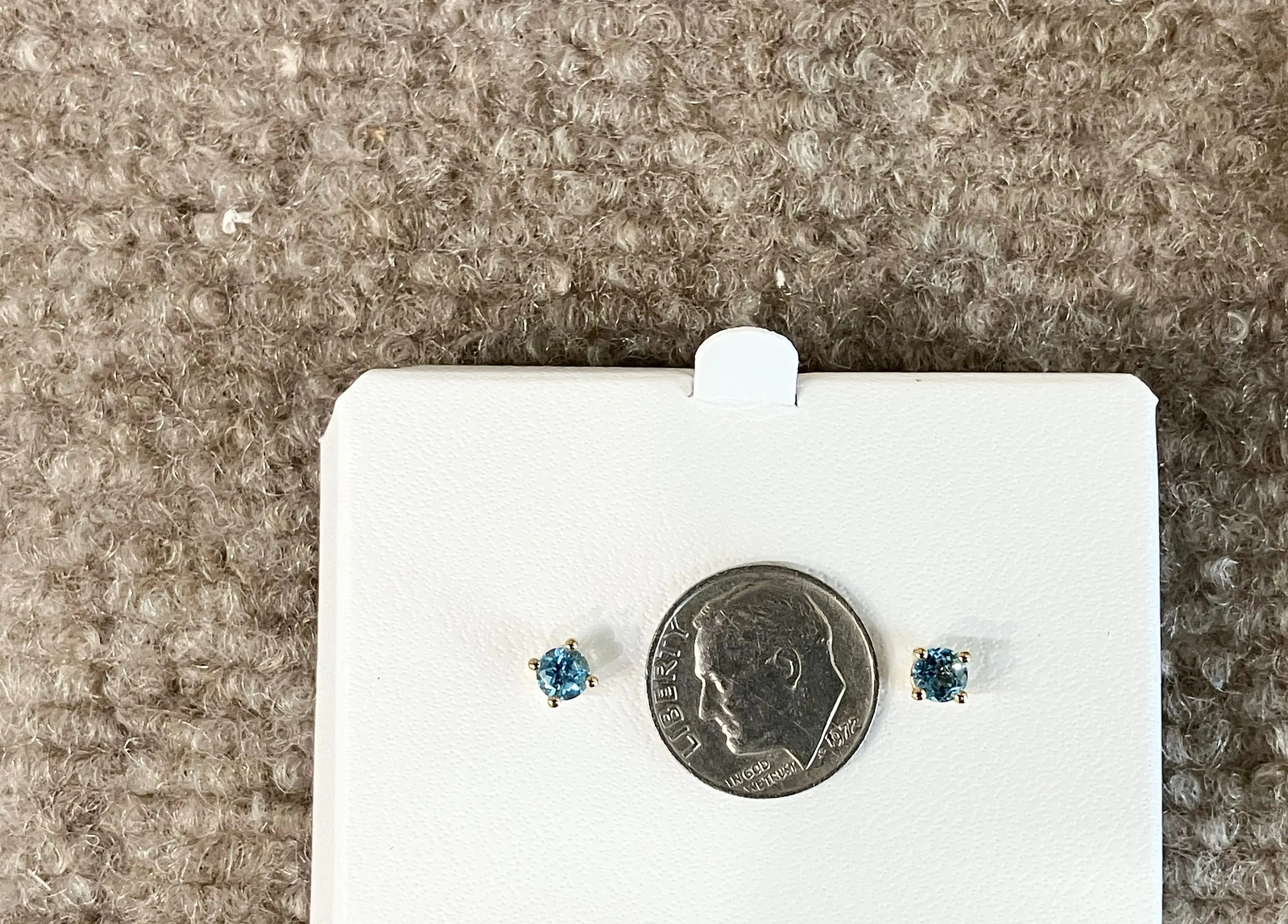 Blue Topaz 14 K Yellow Gold 0.64 Carat Stud Earrings
