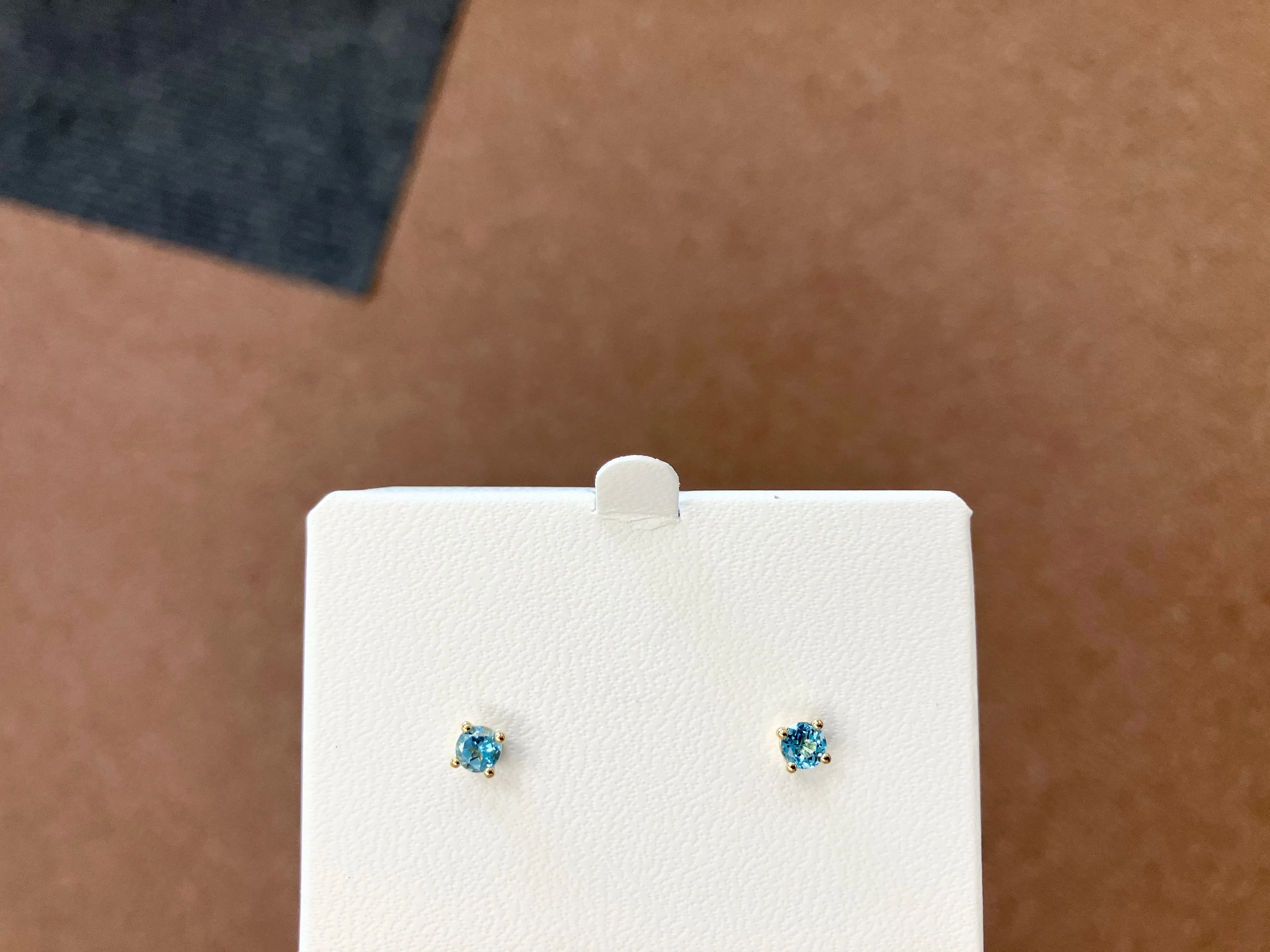 Blue Topaz 14 K Yellow Gold 0.64 Carat Stud Earrings