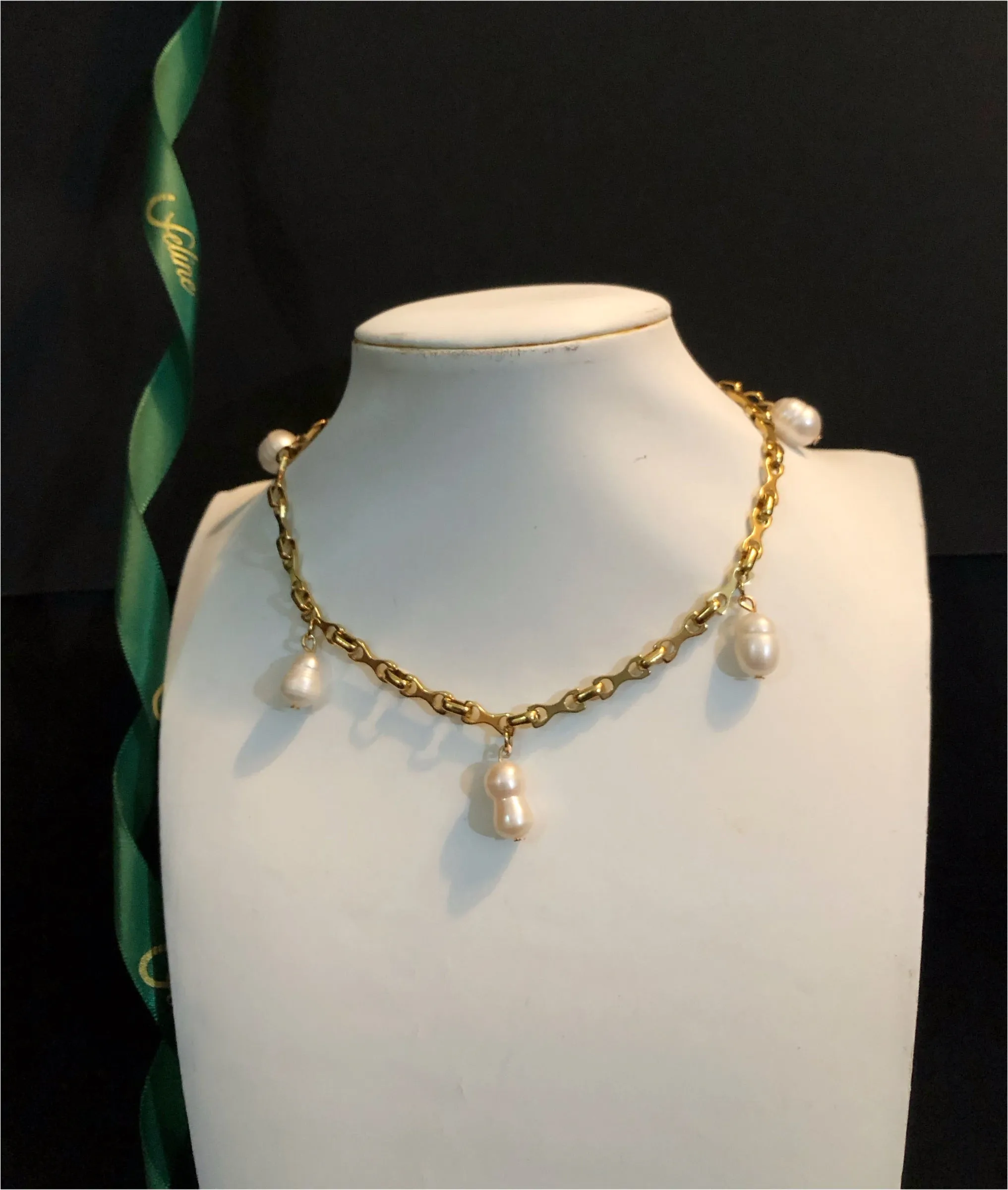 Coco Pearl Necklace