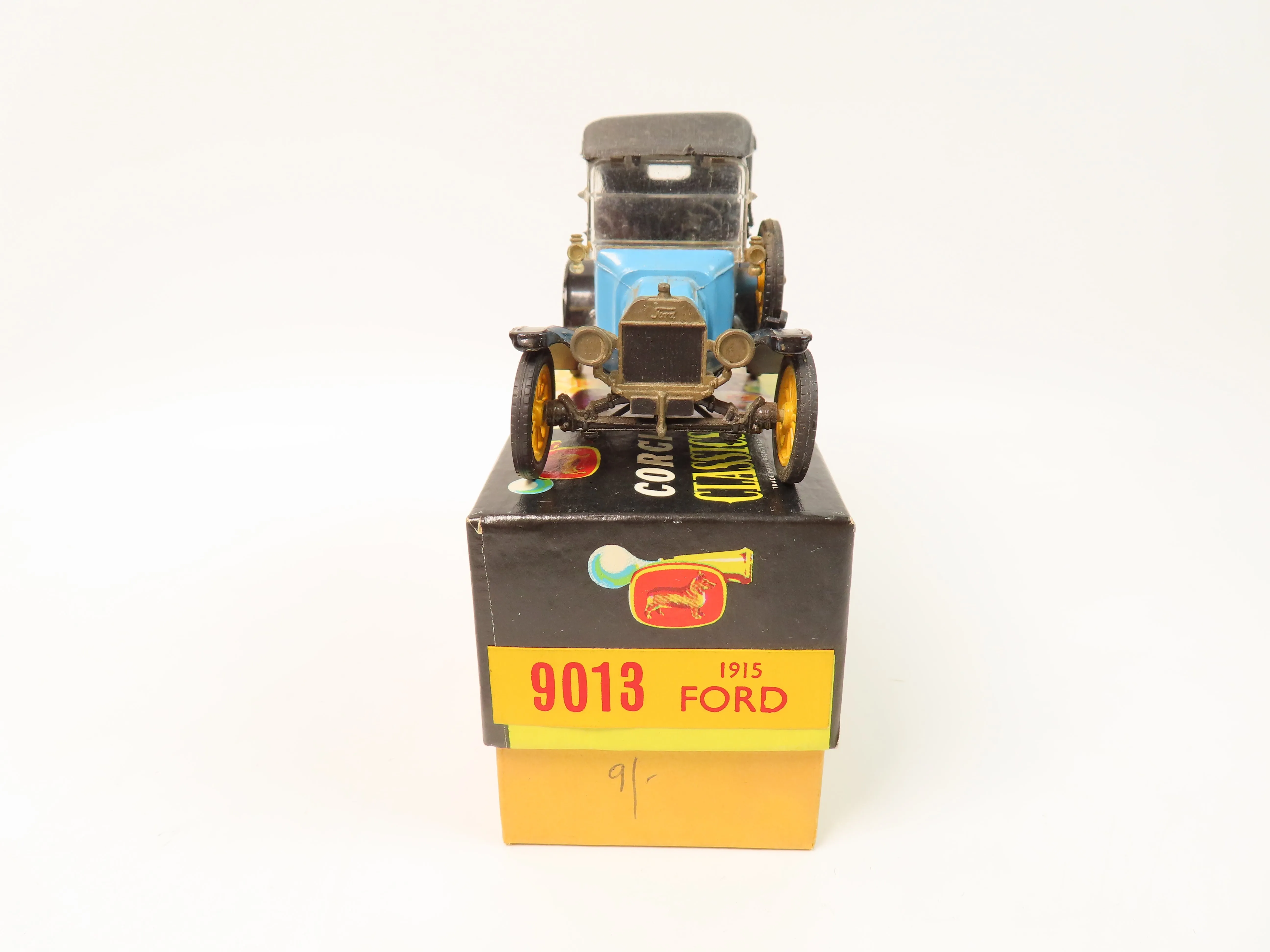 Corgi Classics 9013 - 1915 Ford - 99% Mint/Boxed!