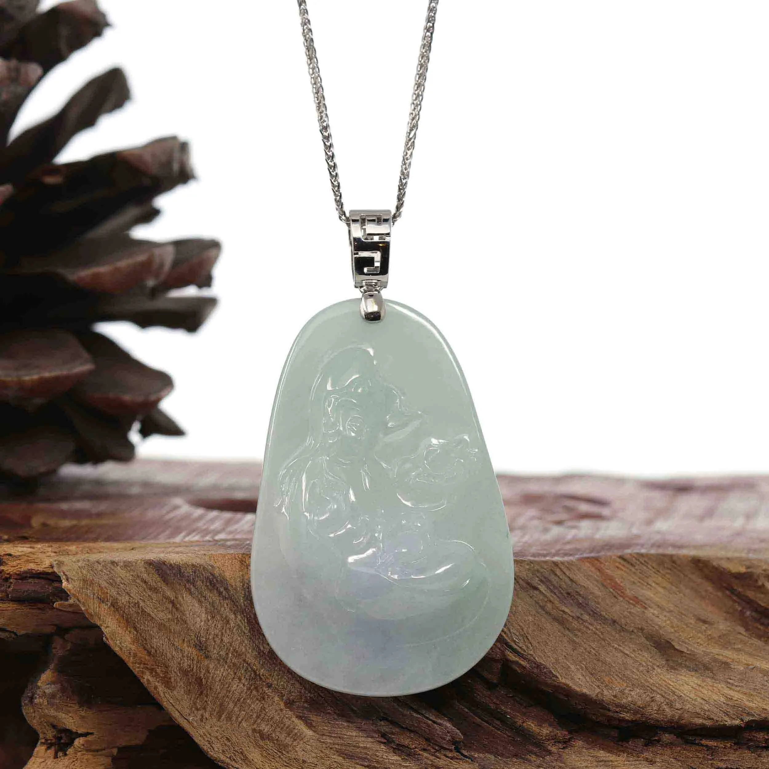 Genuine Burmese light Green Lavender Jadeite Jade Guanyin Pendant Necklace