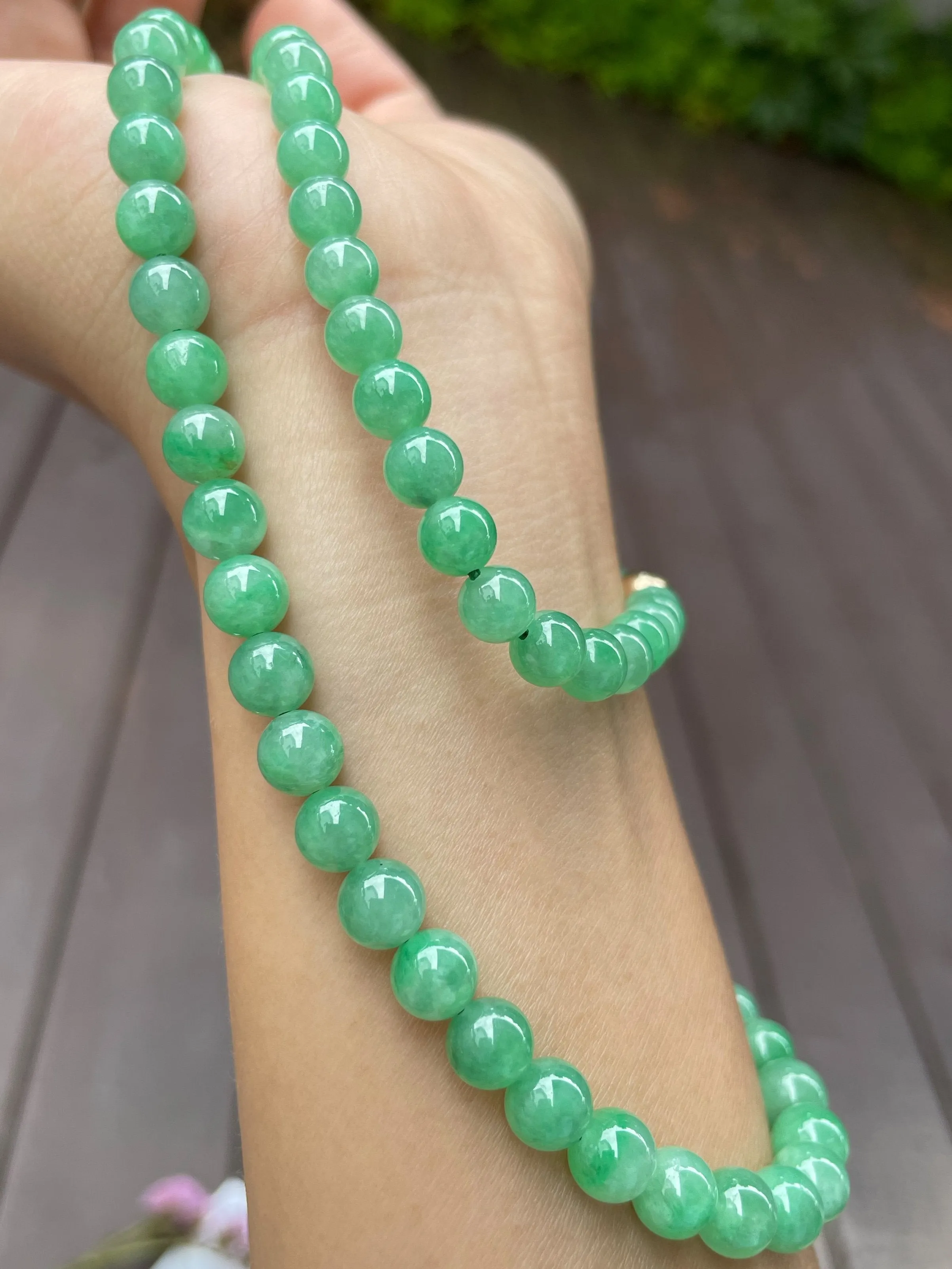 Green Jade Beads Necklace (NJN006)