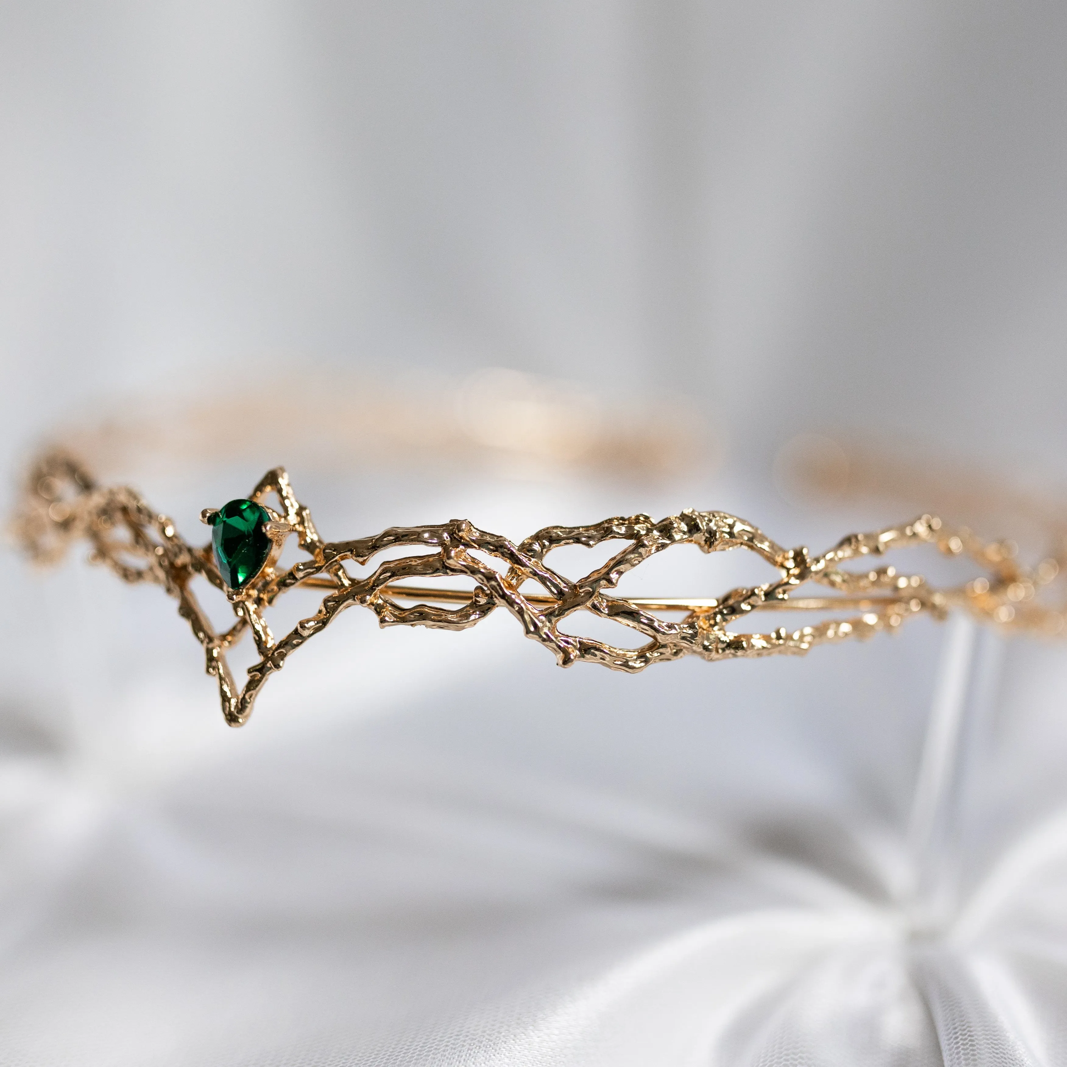King's Crown in Gold & Emerald Green