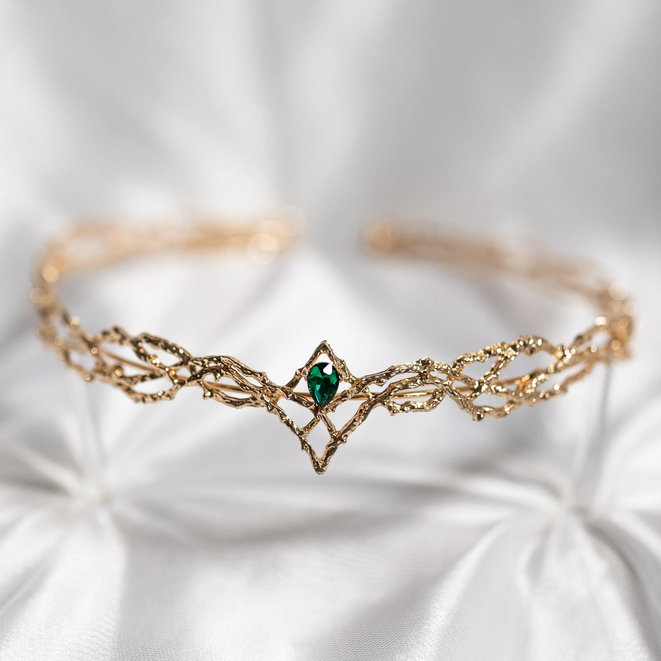 King's Crown in Gold & Emerald Green