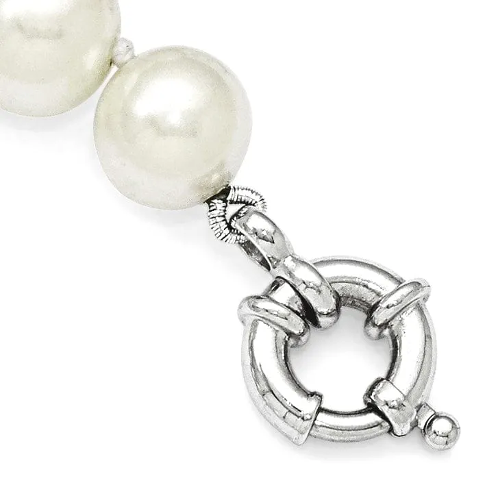 Majestik White Pearl Necklace