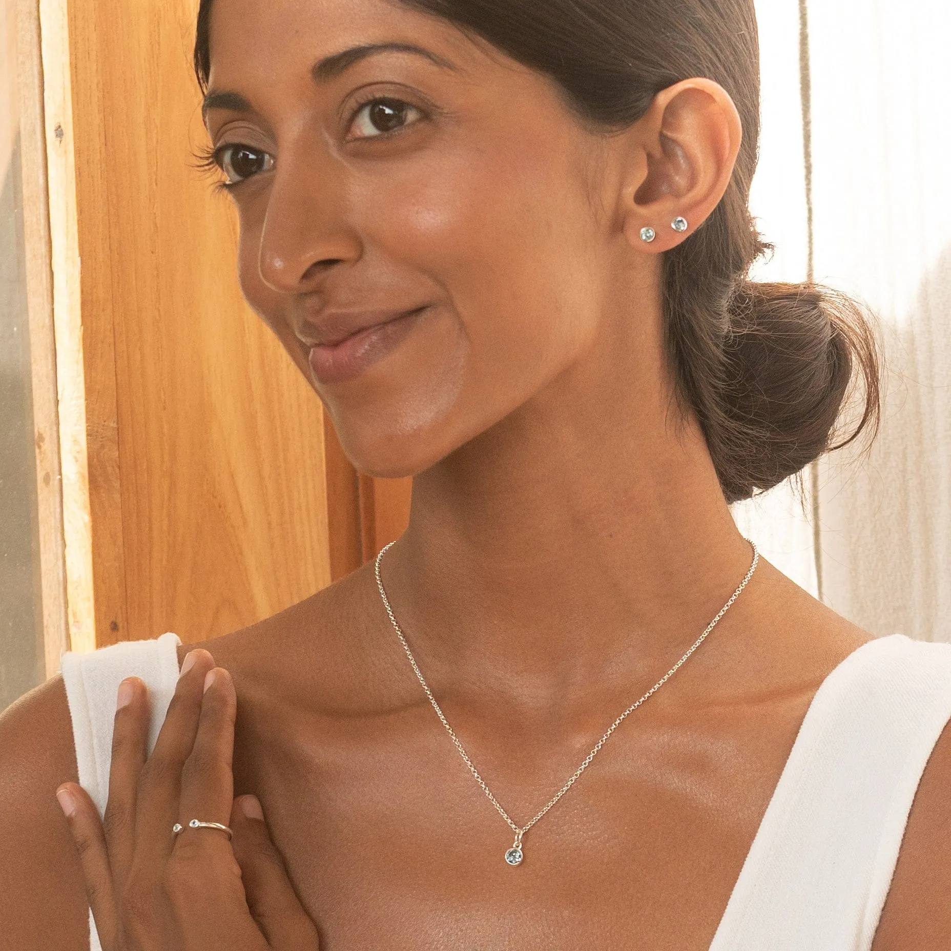 March Birthstone Necklace (Aquamarine)