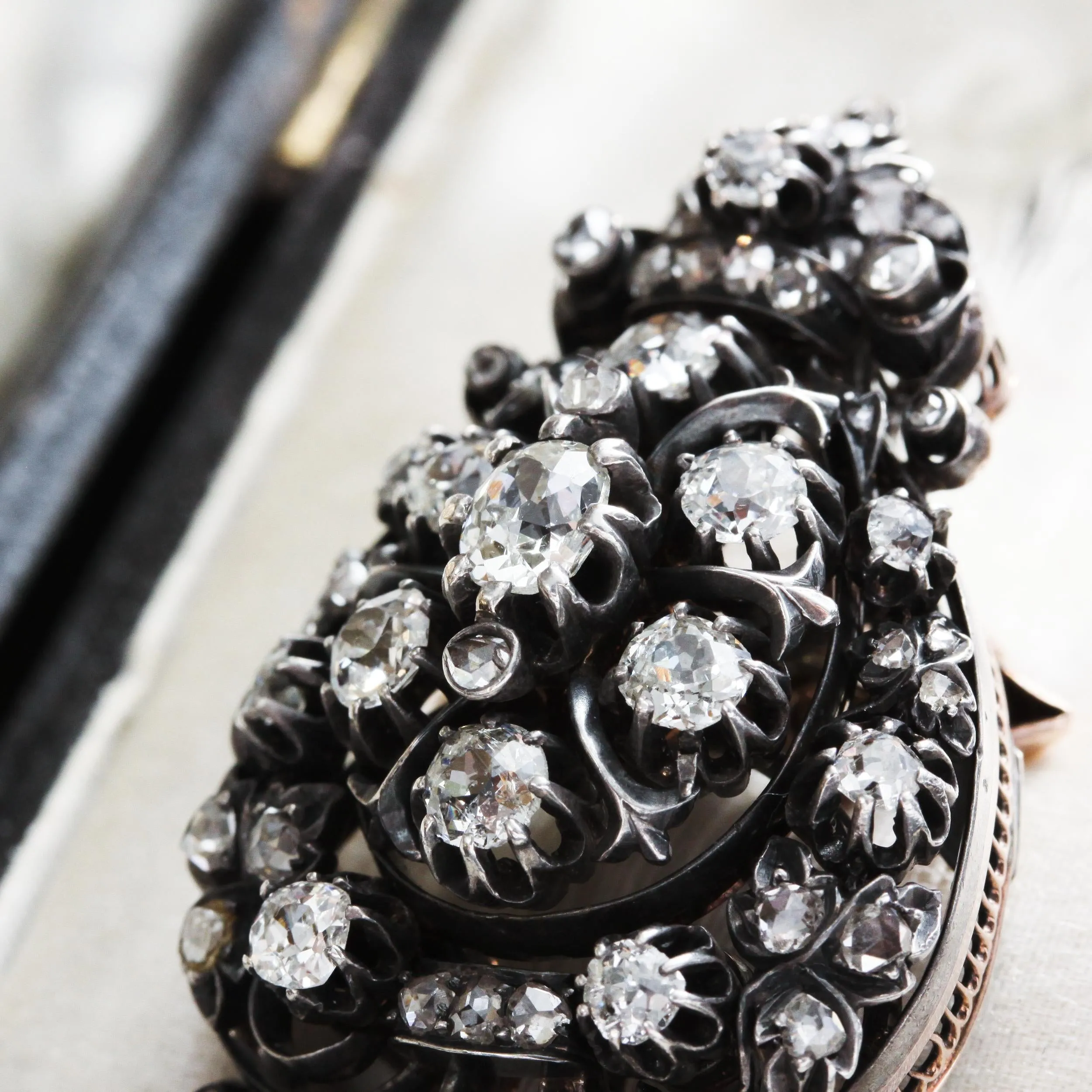 Oh Glittering Rhapsody!! Antique French Diamond Brooch/Pendant