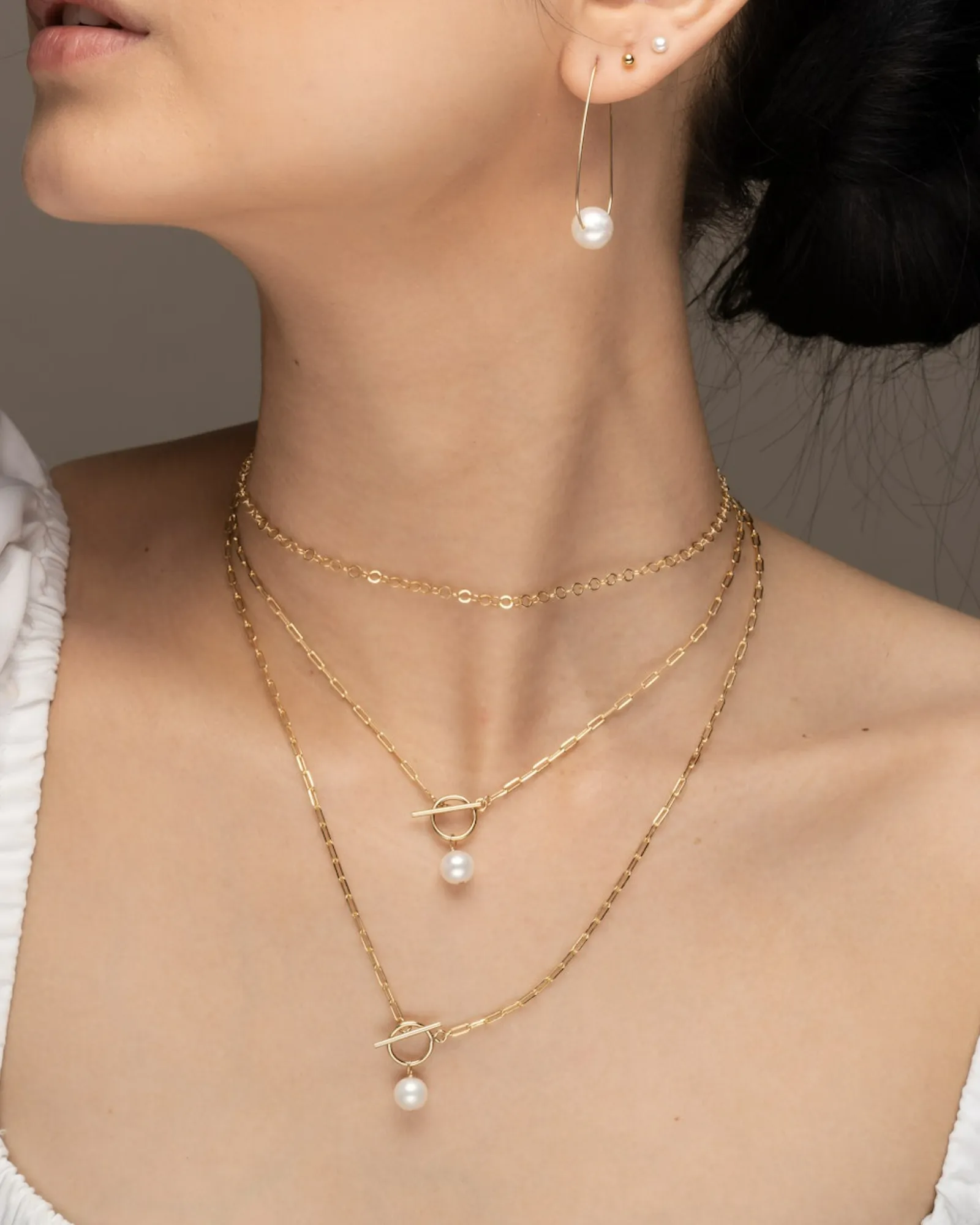 Pearl lock necklace