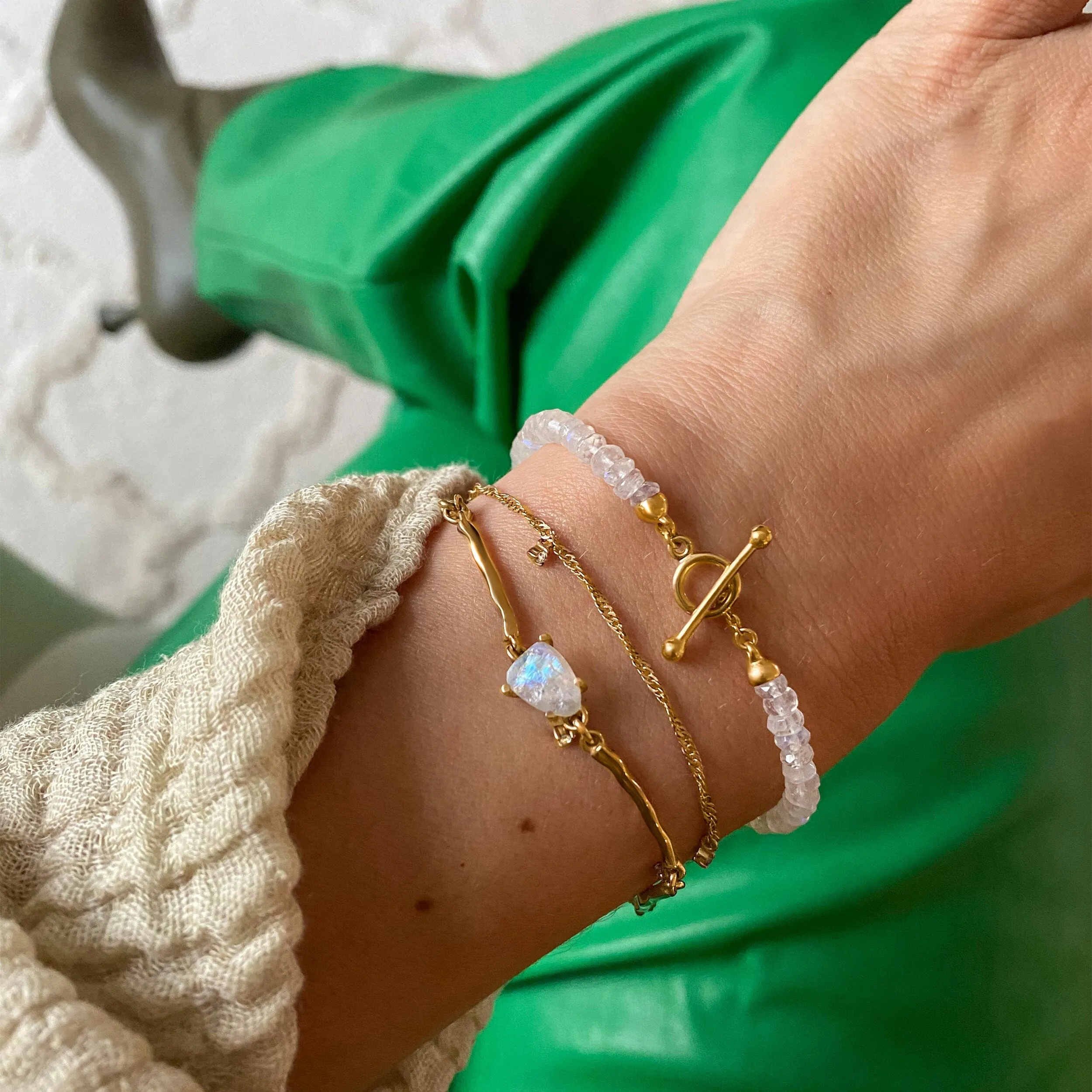 Raw Crystal Bracelet - Flow