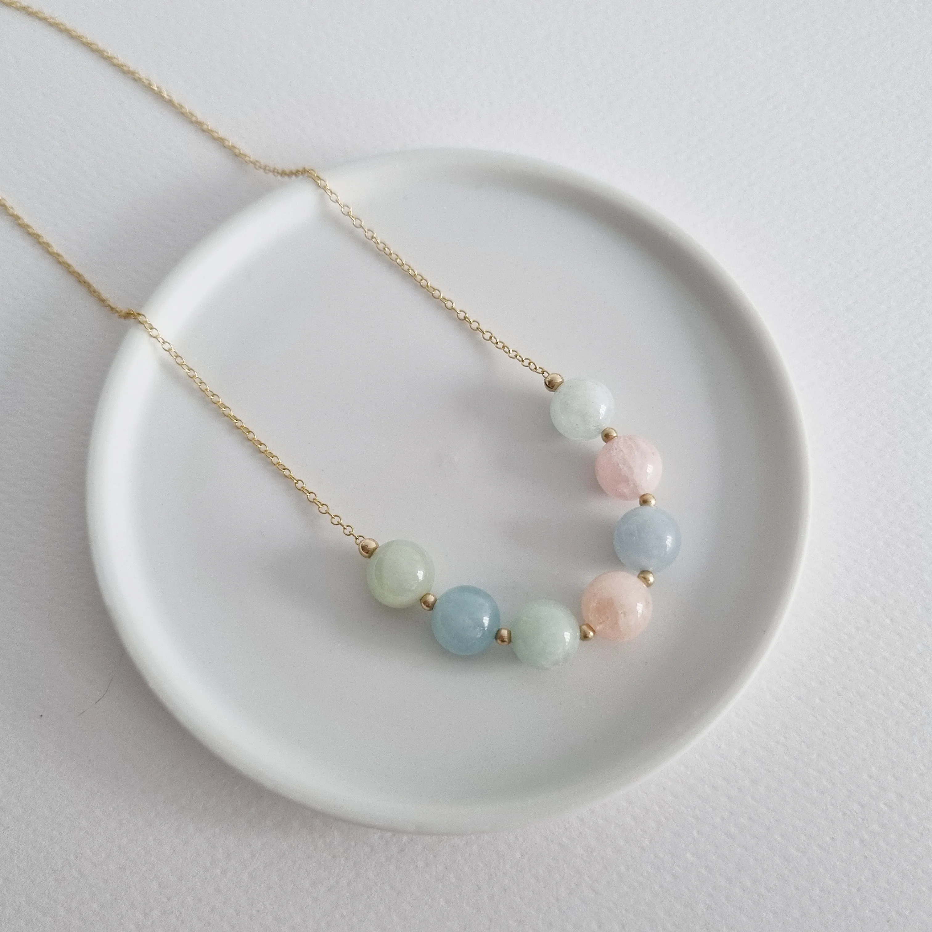 Rhea Necklace / Mixed Beryl