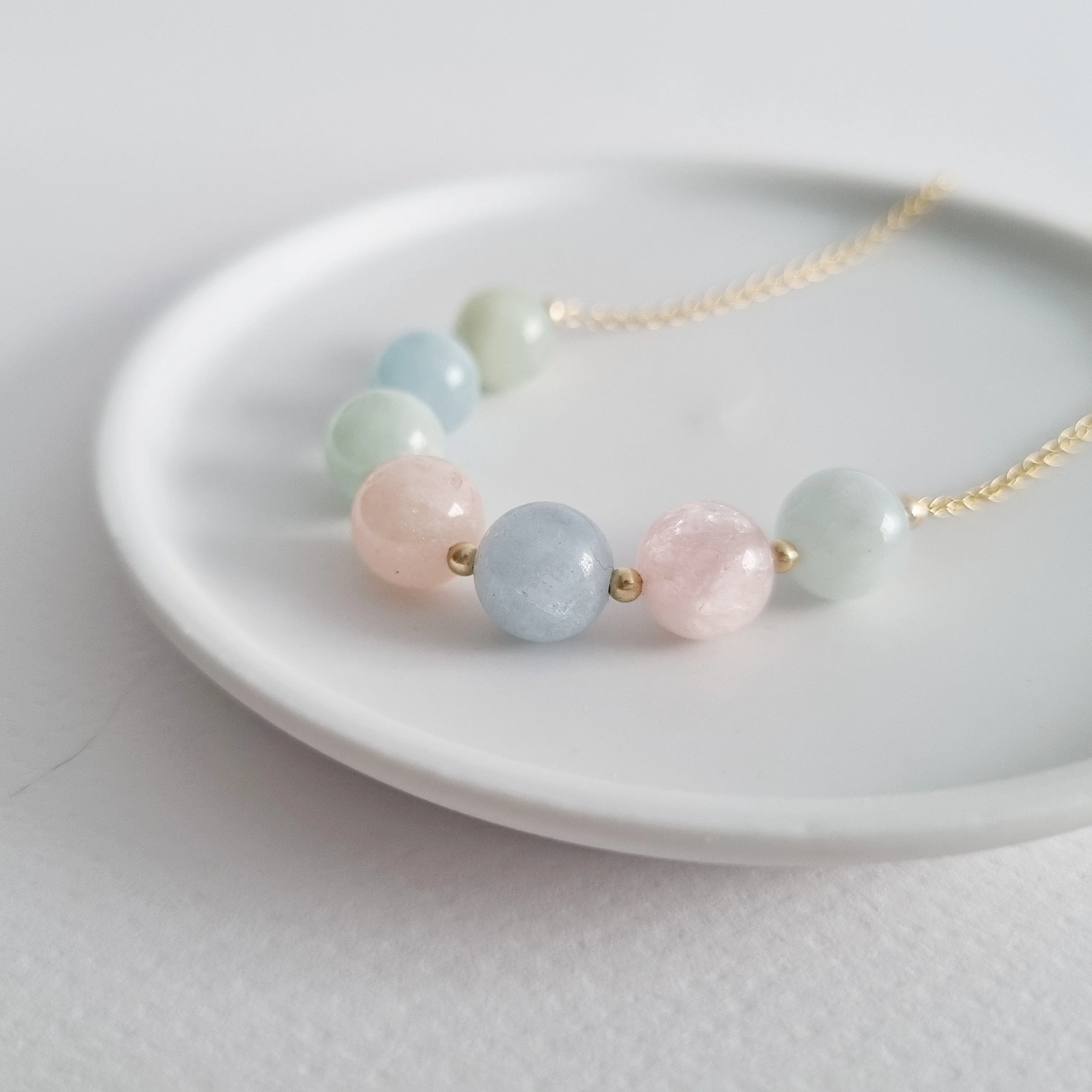 Rhea Necklace / Mixed Beryl
