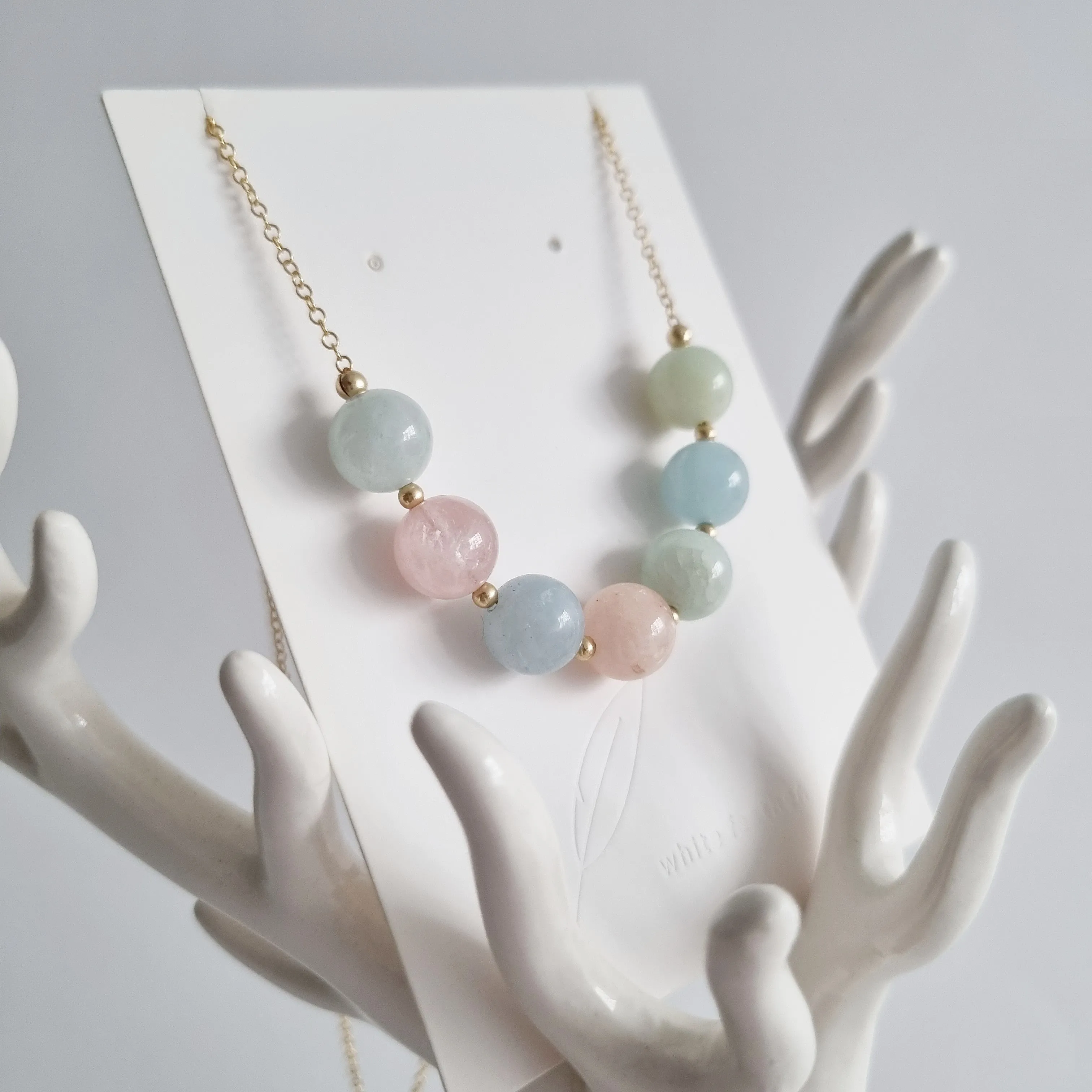 Rhea Necklace / Mixed Beryl