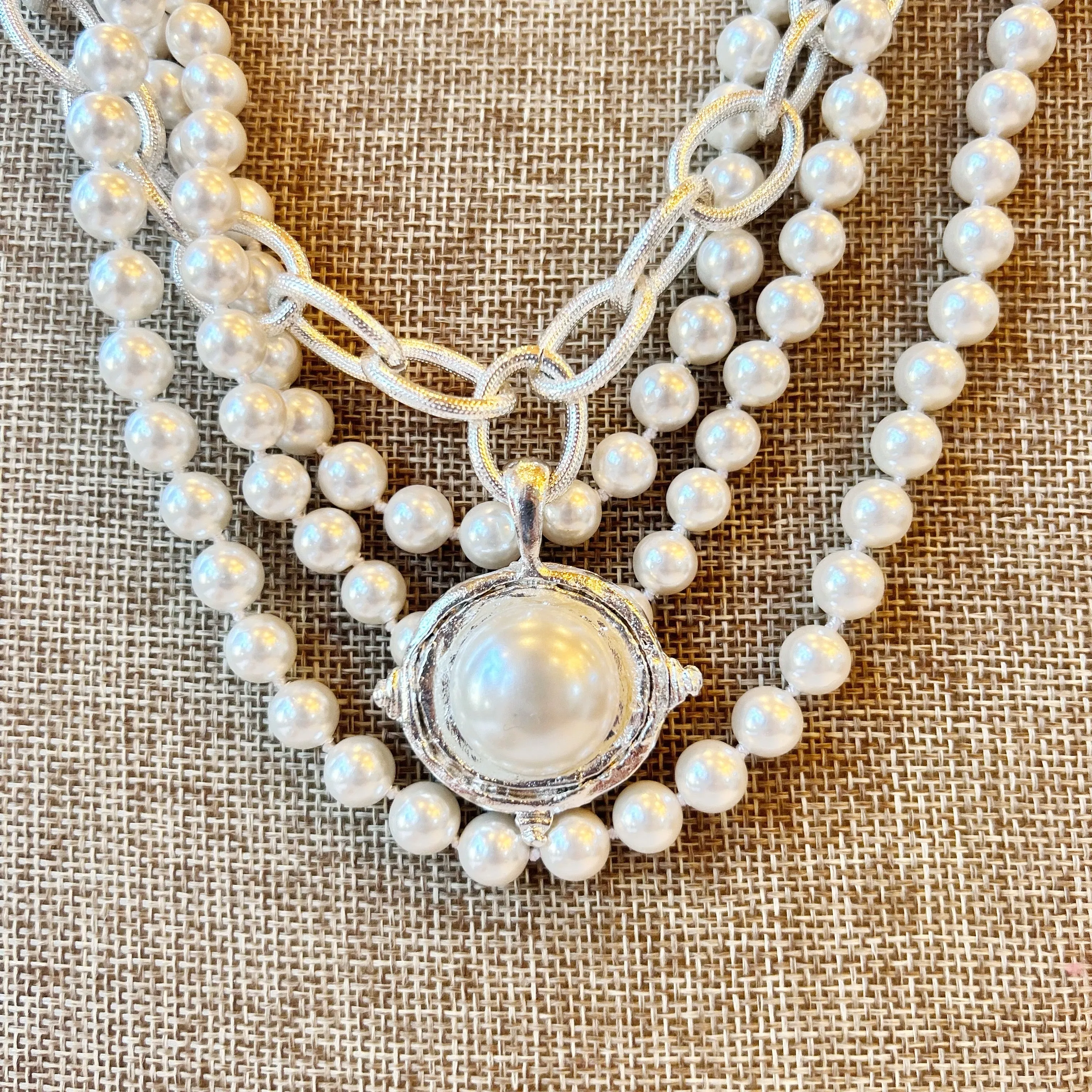 Susan Shaw Pearl Cab Multi-Strand Pearl Necklace
