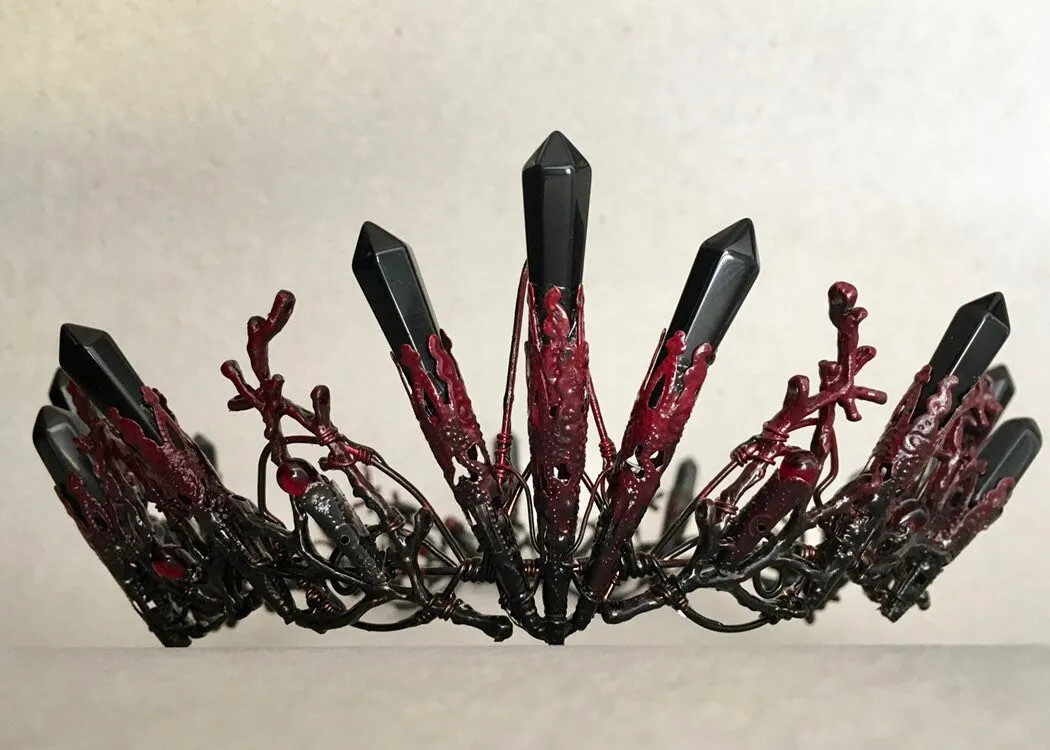 The VIVIENNE Black Burgundy Full Crown.