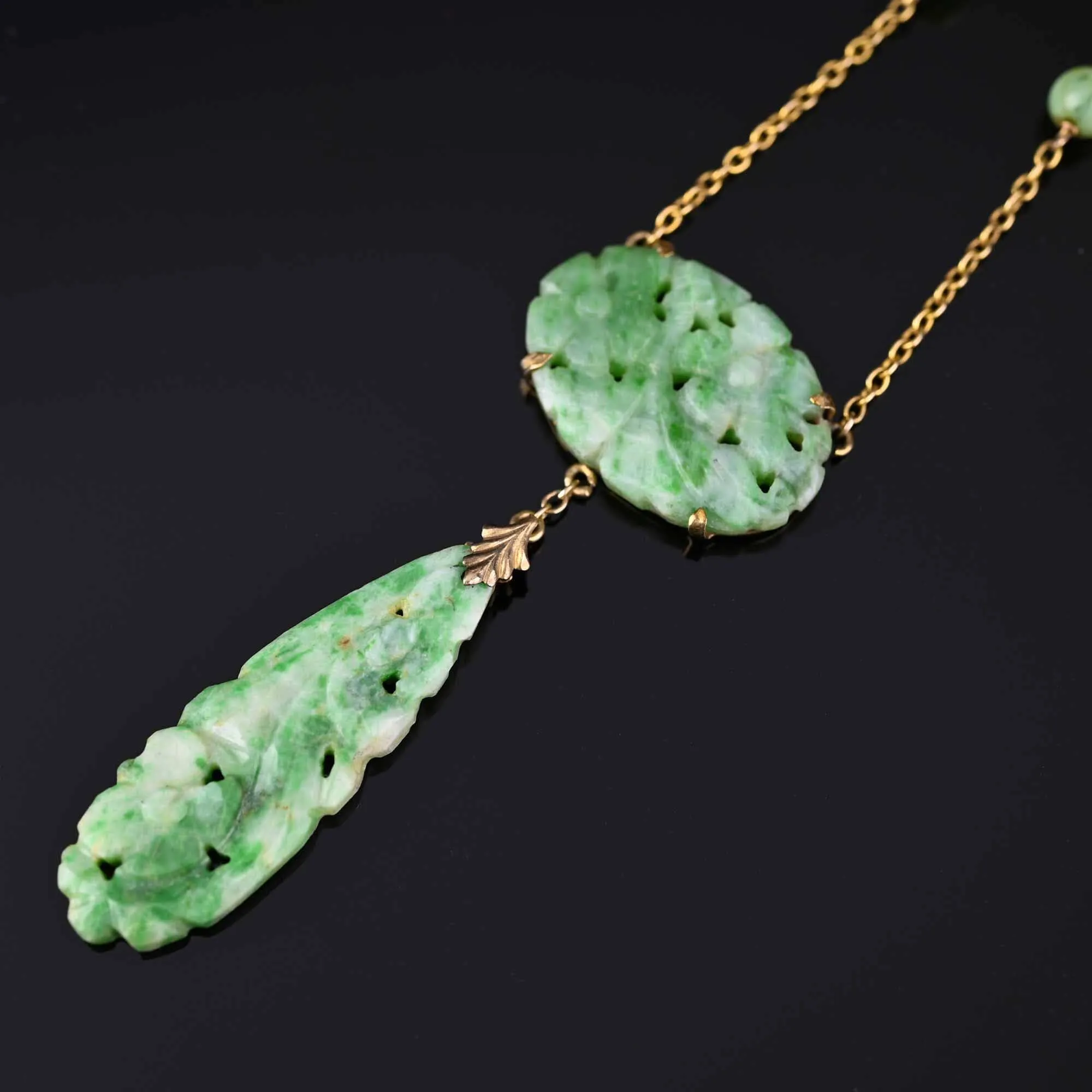 Walter Lampl 10K Gold Art Deco Carved Jade Necklace